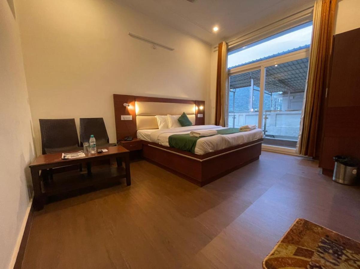 Hotel The Shivaay - Delight Inn Rishīkesh Екстериор снимка